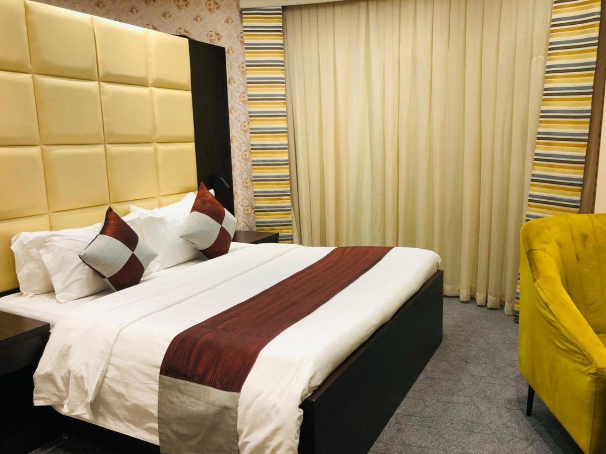 M Platinum Hotel Medina Kültér fotó
