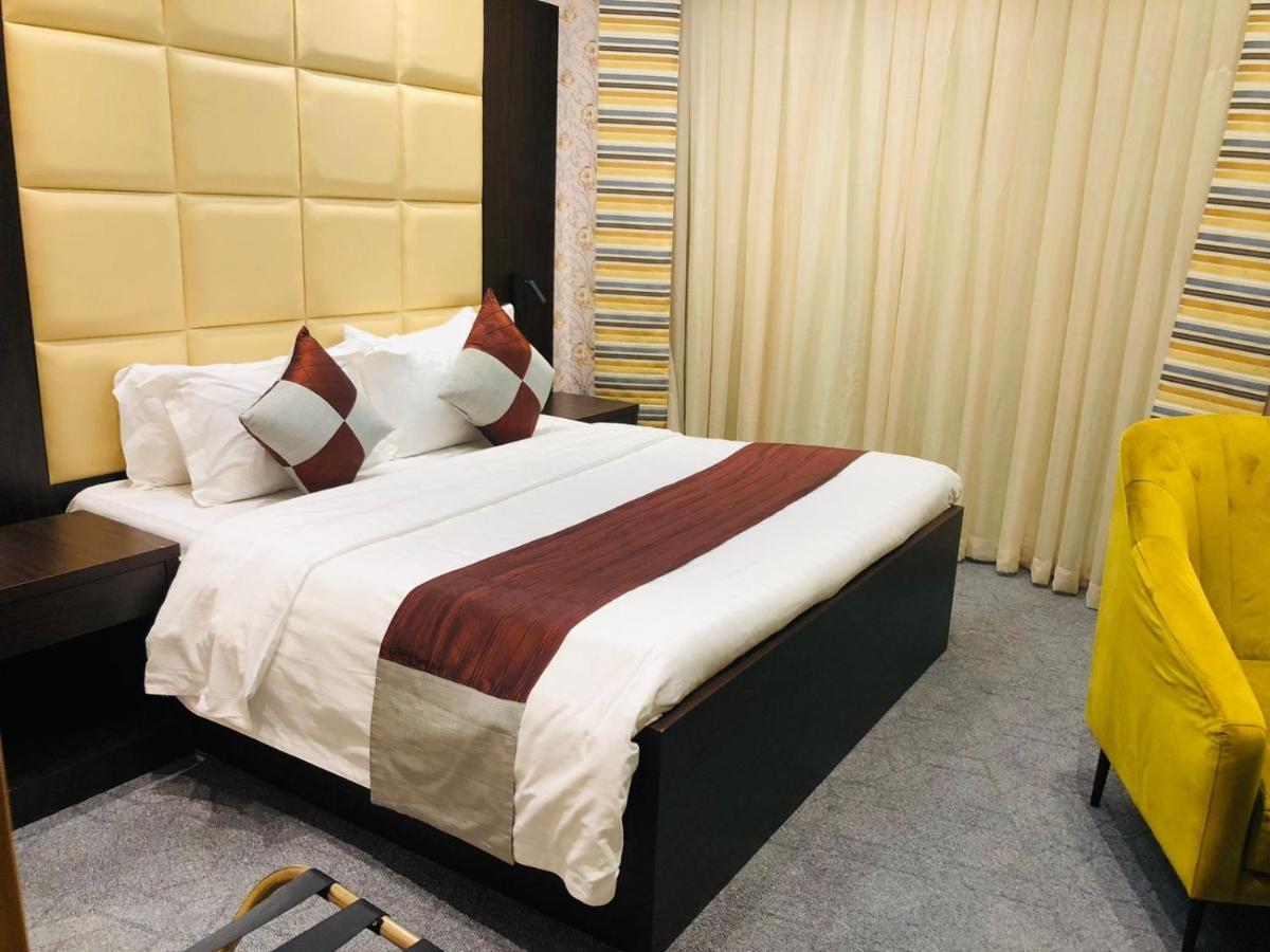 M Platinum Hotel Medina Kültér fotó